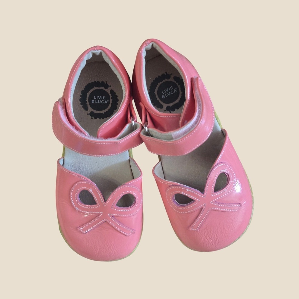Livie & Luca Girls Pink Patent Leather Bow Mary Jane Shoes Size 12 090117
